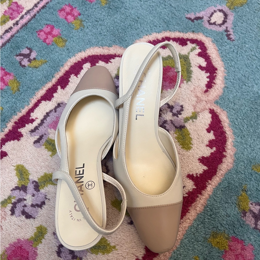 Chanel cream two tone slingbacks
